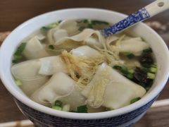 -笑来喜馄饨小笼工坊店(湖滨街店)