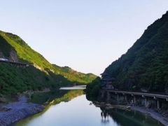 -汉中石门栈道风景区