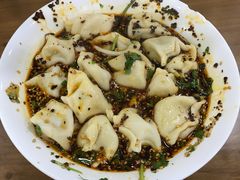 酸汤牛肉水饺-回坊马二饺子馆