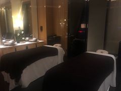 -广州四季酒店