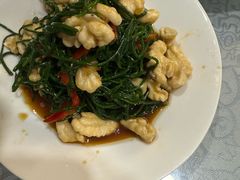 -汗腾格里·风味餐厅(新疆驻京办店)