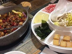 -鸡遇虾煲干锅火锅(小寨金莎店)