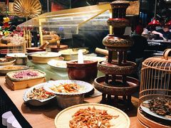 -四海一家自助餐(益田假日广场店)