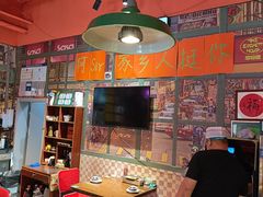 -蚝堡海鲜·威海菜·海肠捞饭·烧烤·亚洲吃蚝公司(幸福门店)