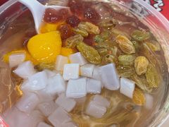 蜜桃乌龙冰粉-研卤堂香糯热卤(青秀航洋城店)