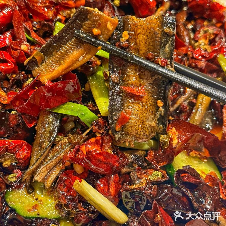 渝北新开的大排档!辣妹聚集地!🔥