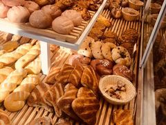 -焙丽拾光(麦凯乐直营店)
