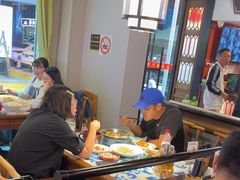 -川流不息·地道川菜·小龙虾(新松江路店)