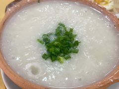 皮蛋瘦肉粥-吉莲利苑海鲜酒家(珠海拱北29年老字号店)