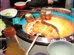 -吼堂老火锅(万寿宫店)