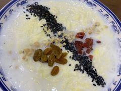 牛奶鸡蛋醪糟-清真·穆萨砂锅(大皮院店)