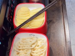 -醉董牛川派鲜肉自选火锅(烟台店)