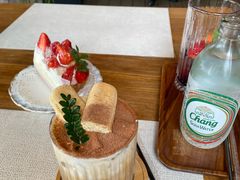 -六阅·福十 FORTEN 海景咖啡西餐厅(双廊古镇店)