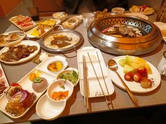 -黑金·寻焰自助百汇·烤肉·火锅(中街店)