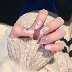 -NEW LOOK-绿麓 · 美甲美睫脱毛工作室