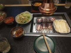 -臻牛烤肉