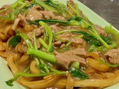 湿炒牛河-潮界(LU·ONE凯德晶萃广场店)