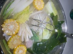 -浪里寻·臻牛养生牛肉火锅(方圆荟店)