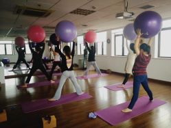 -爱尔乐美孕产瑜伽·普拉提