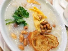 荔湾艇仔粥-点都德(盘福楼店)