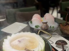 -得意咚瓜·顺德鱼生·冬瓜火锅(深圳首店)