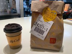 -麦当劳(顾村公园店)