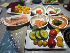 -上隐水产海鲜刺身自助餐(淮海百盛店)