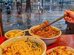 -粉家柳州螺蛳粉(杨宅路店)