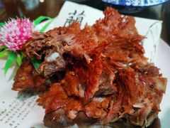 -东口码头·烧鸽子·鱼头泡饼·地方菜(金鹰悦城店)