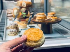 -SKROLL卡特司库·蛋糕定制·生吐司·司康(古北程家桥店)