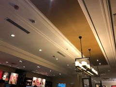 -星巴克臻选(威海威高广场店)