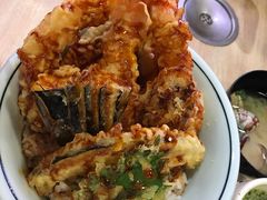 -沼津魚がし鮨(御殿場アウトレット店)