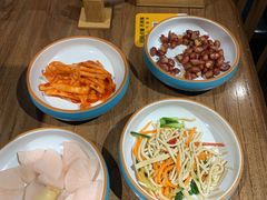 -明洞阿姨·韩式酱蟹烤肉·创意料理(三元桥店)