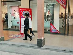 -王府井奥莱临潼小镇(临潼店)