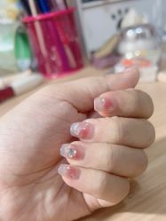 -UGIRL有个美甲