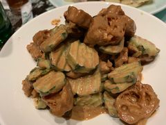 黄瓜拌油条-梅飞酒家(桑园路店)