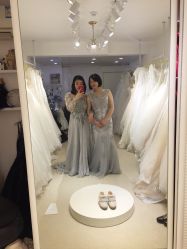 -Flora婚纱礼服定制租赁店