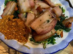 -香香腊排骨.野生菌火塘总店(束河店)