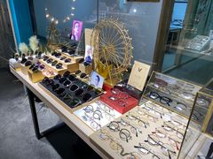 -Trend1881视光·蔡司视觉(领展广场店)