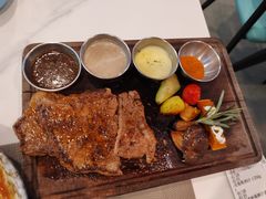 -拾挚扒房(招商花园城店)