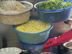 -后街女孩肠粉店