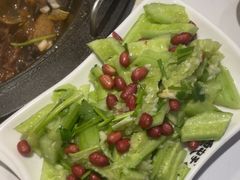 -咱屯子铁锅炖直营店(保利店)