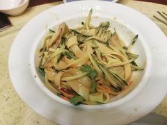 西北酿皮-忠顺斋易州印象烤鸭店(东关新村店)