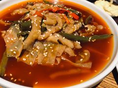 -三人行骨头王火锅(长寿店)