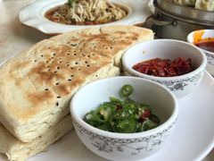 锅盔辣子-老碗餐饮(前进路店)