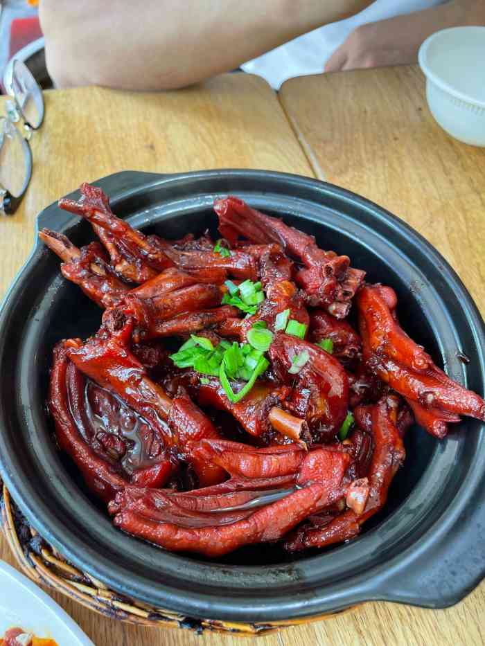 海宁煲(江川东路店)-"从红园路搬过来的海宁煲 一直觉得很优秀!