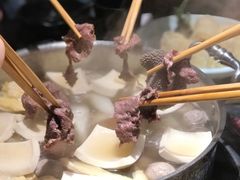 招牌牛骨清汤锅-左庭右院鲜牛肉火锅(新梅广场店)