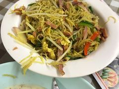 星洲炒米粉-新大咀港式茶餐厅(宝山万达店)