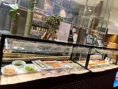 面包甜点陈列柜-香荟Aroma·外滩茂悦大酒店