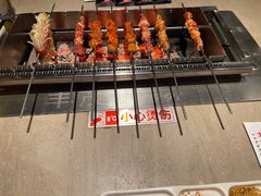 现烤羔羊排-丰茂烤串(港旅店)